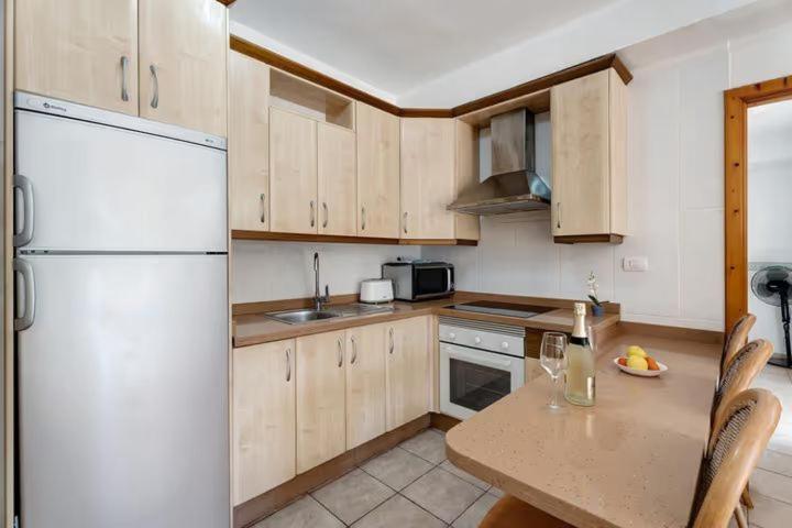 001, Club Atlantis, Puerto Colon, Adeje Apartment Costa Adeje  Ngoại thất bức ảnh